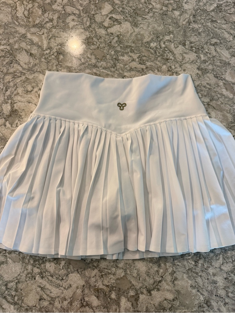 Aritzia Golden Movetech™ Tennis Skort White M